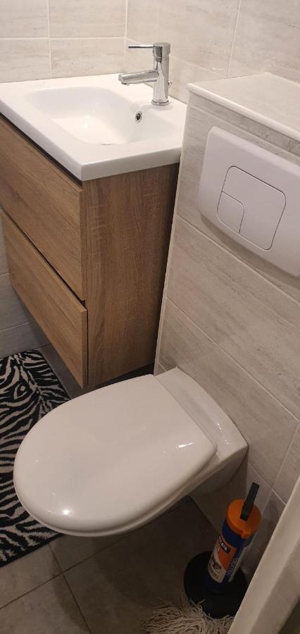 Superbe Studio Paris Gambetta Apartamento Exterior foto