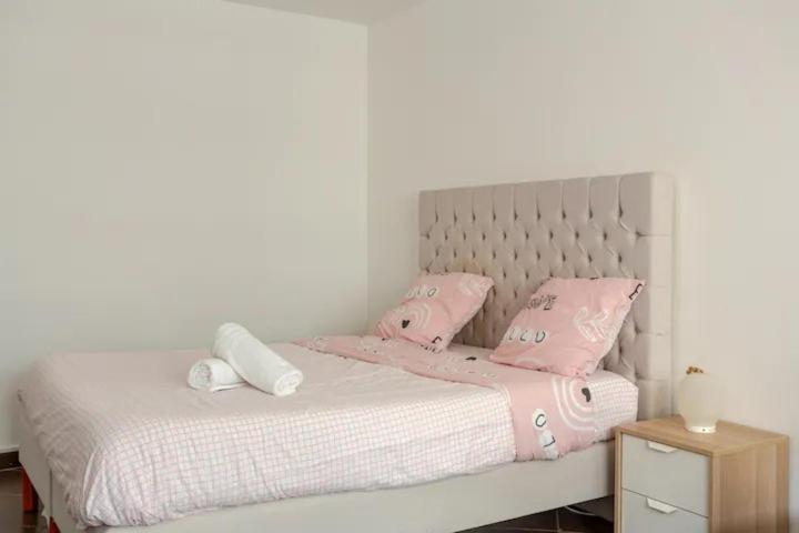 Superbe Studio Paris Gambetta Apartamento Exterior foto